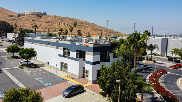 Avison Young brokers $3.725 million sale of an 18,090-sf industrial building in Riverside, CA