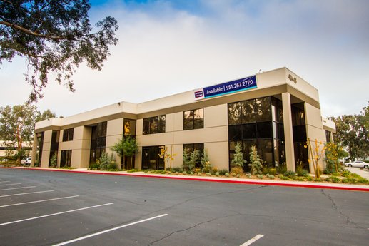 Avison Young completes 21,365-sf flex/industrial lease for  Freedom Solar in Temecula, CA