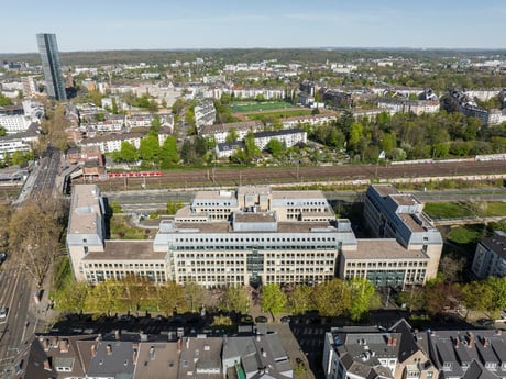 Avison Young: Stadt Düsseldorf mietet rund 15.000 Quadratmeter