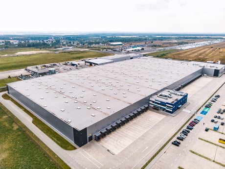 Action sold its warehouse located in Osla, near Boleslawiec in a sale and leaseback transaction to EQT Exeter