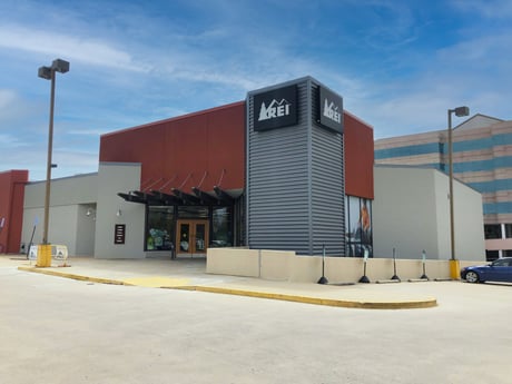 Avison Young’s U.S. Net Lease Group negotiates sale of REI Coop camping store for more than $20 million