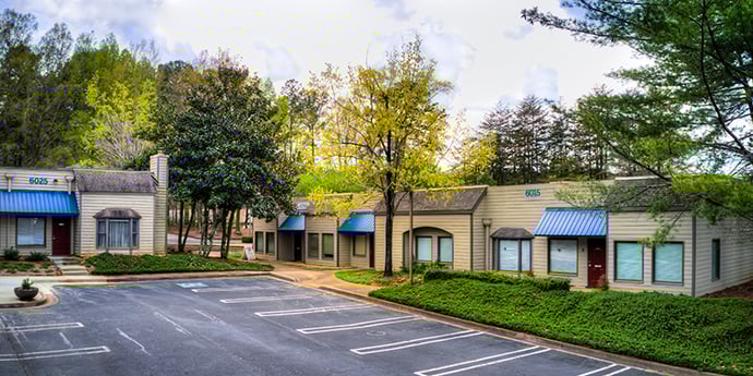 110,000 SF ATLANTA MSA MULTI-TENANT OFFICE COMPLEX
SELLS FOR $5.1 MILLION