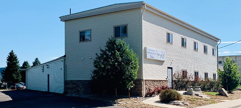 Avison Young completes sale of 7,792-sf office/warehouse property in Littleton, CO