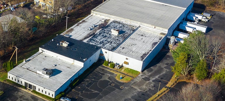 Avison Young arranges the sale of Trumbull Printing’s industrial building to Shelbourne Global Solutions, LLC