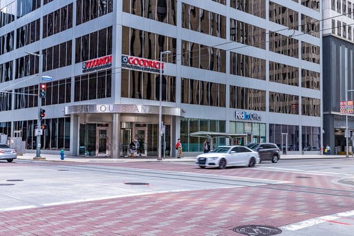 Avison Young negotiates 12,250-square-foot lease for
professional engineering company in Downtown Houston