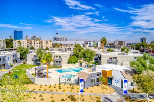Avison Young brokers $41.5 million sale of VIO Apartments, a 208-unit multifamily property in Las Vegas