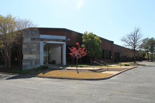 Avison Young Capital Markets Group
Brokers $16.5 Million Sale of Southeast Industrial Portfolio