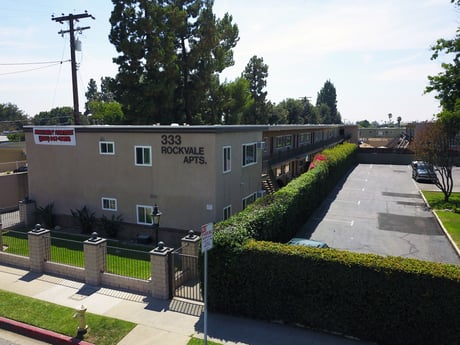 Avison Young completes $7.5 million sale of 34-unit apartment property in Azusa, CA
