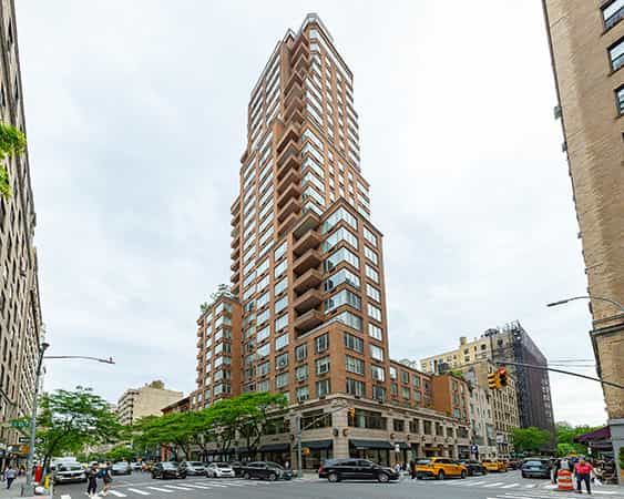 30 East 85th Street retail condo