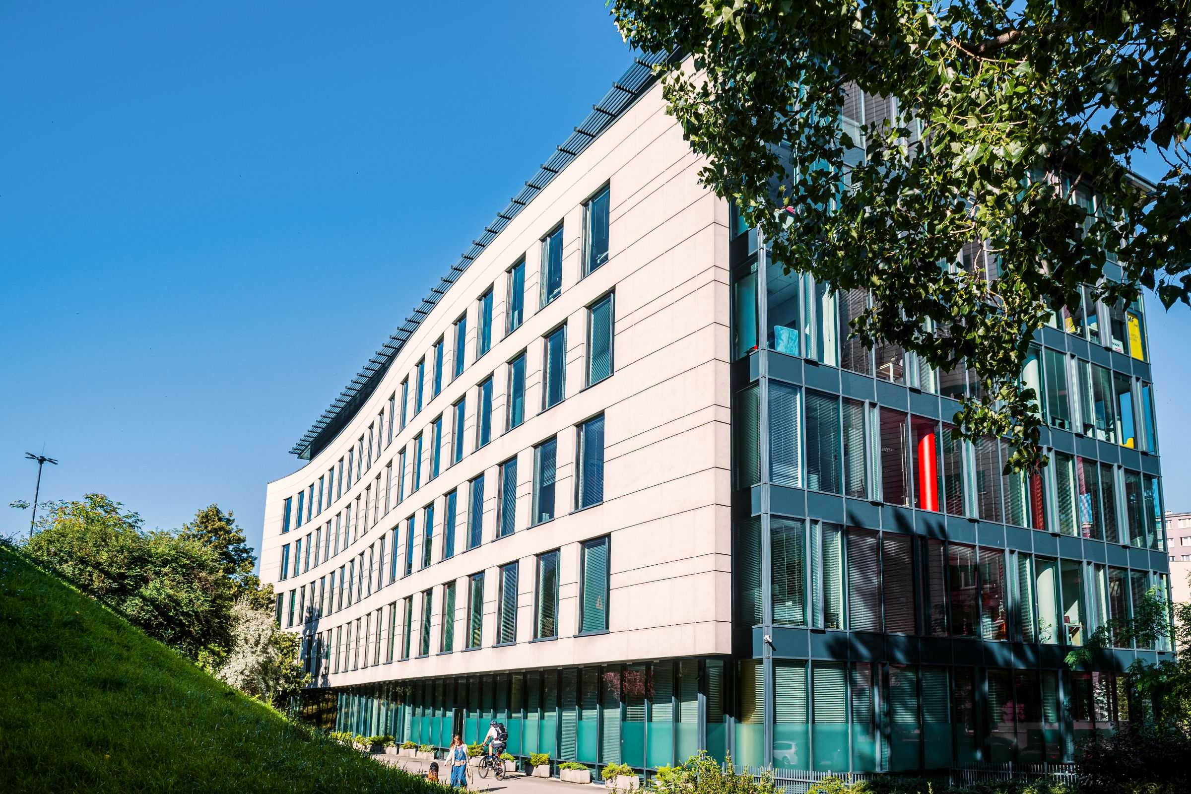 Lineage rozwija się w CEE z nowym biurem w Warszawie
