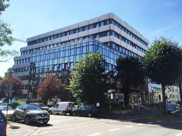 BBQ mietet rund 1100 Quadratmeter in Dusseldorf