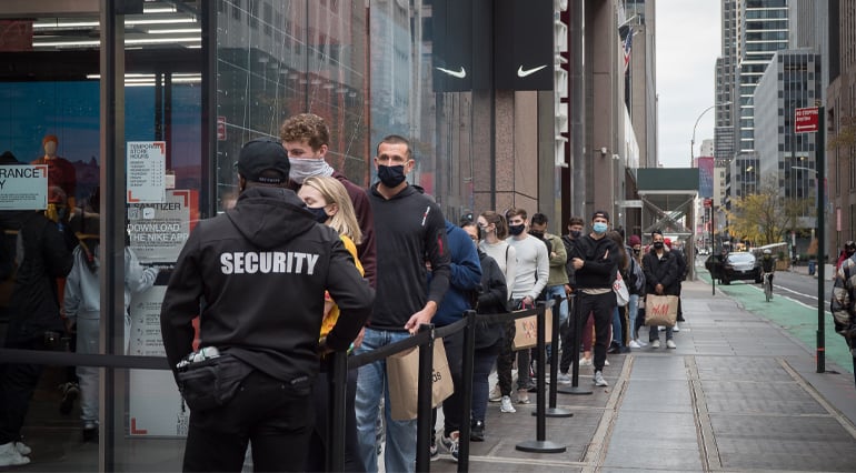 Huge expectations for Black Friday, but will supply chain issues darken the day?